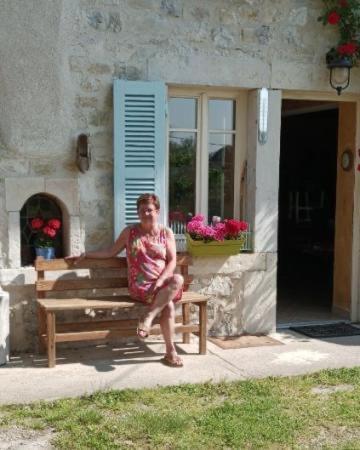Chambres D'Hotes Des Deux Lacs Ceyzerieu エクステリア 写真